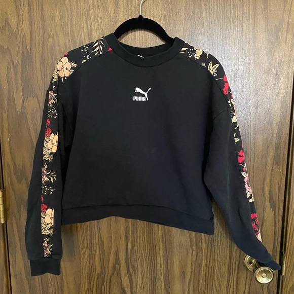 Puma Floral Cropped Sweatshirt - Picture 2 of 5
